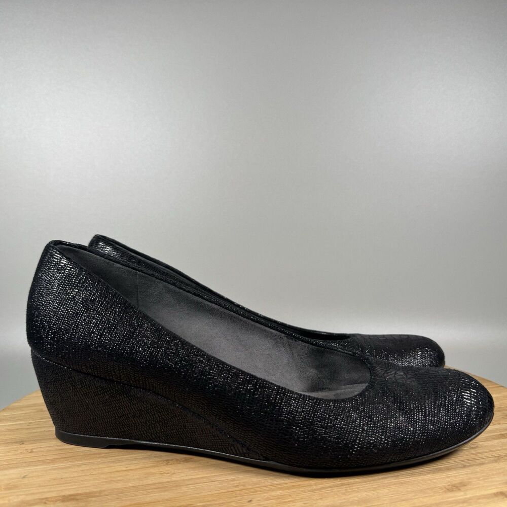 S Stuart Weitzman Black Leather Wedge Heel Slip On Womens Size 7.5 Spain